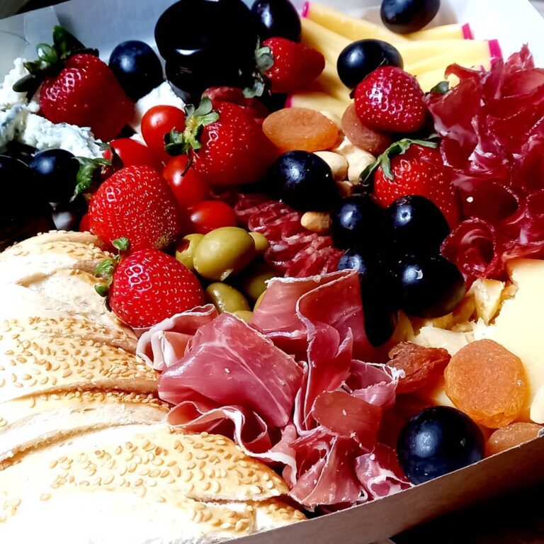 236354397 1169596183533622 1043547121207055636 n 768x768