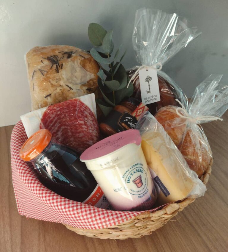 240950946 184582650431262 3813072885280326320 n 768x847