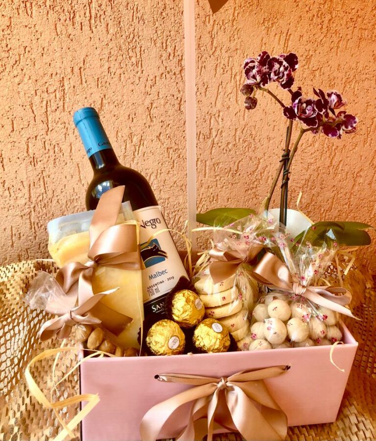 WhatsApp Image 2023 02 14 at 15.48.29 768x899